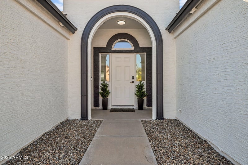 3641 Saragosa St, Chandler, AZ 85226