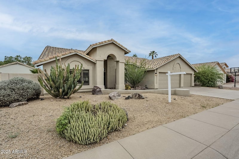 3642 Barcelona Dr, Chandler, AZ 85226