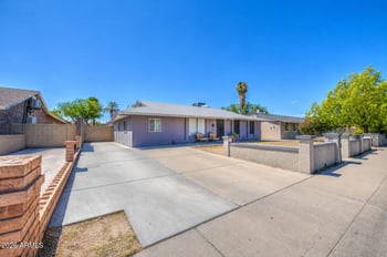 3642 N 72nd Dr, Phoenix, AZ 85033