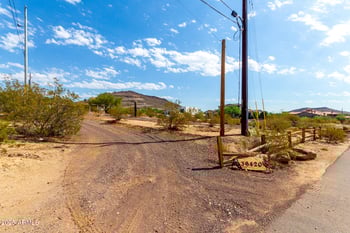 36420 32nd Ave, Phoenix, AZ 85086
