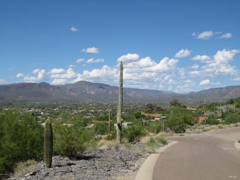 36420 E Bloody Basin Rd #11, Cave Creek, AZ 85331