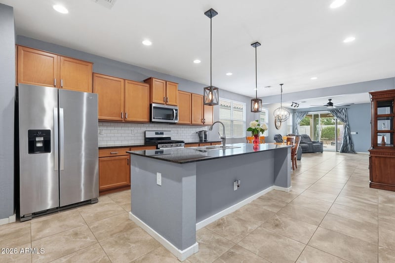 36427 Tahanta Trl, San Tan Valley, AZ 85140