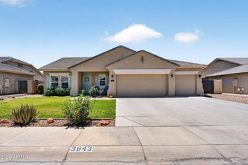 3643 Meadow Land Dr, San Tan Valley, AZ 85140