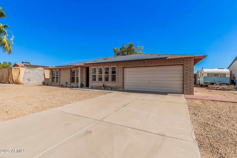 3643 Grovers Ave, Glendale, AZ 85308
