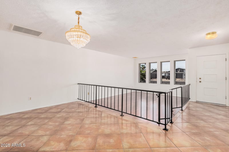 3643 Grovers Ave, Glendale, AZ 85308