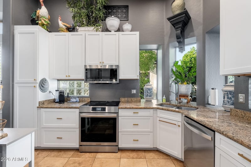 3643 N Greylock Cir, Mesa, AZ 85215