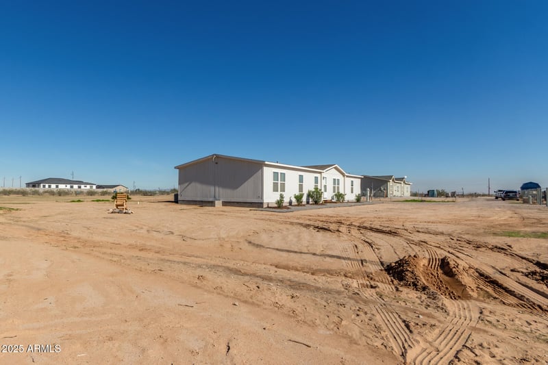 36436 Kingman St, Tonopah, AZ 85354