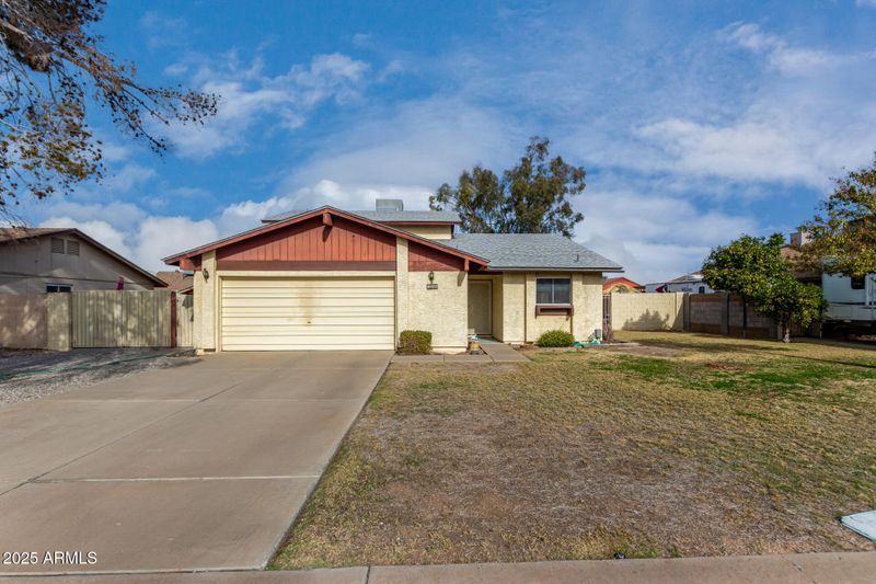 3644 W Saint John Rd, Glendale, AZ 85308