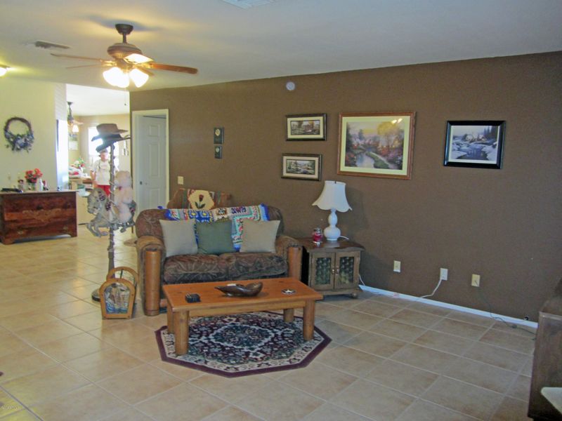 36445 N 12th St, Phoenix, AZ 85086