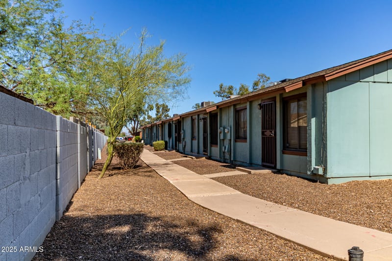3645 69th Ave #11, Phoenix, AZ 85033
