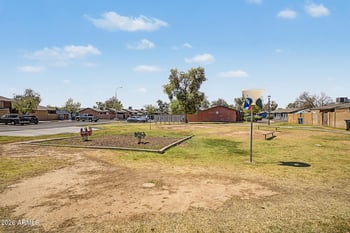 3645 69th Ave #76, Phoenix, AZ 85033