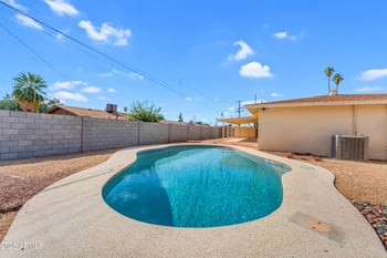 3645 Cavalier Dr, Phoenix, AZ 85019