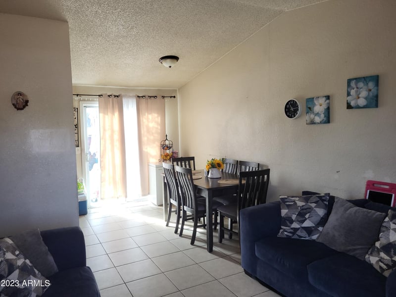 3645 N 69th Ave #110, Phoenix, AZ 85033