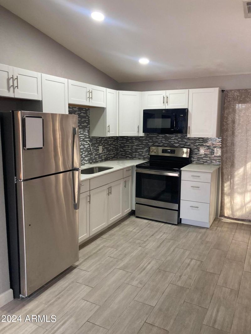 3645 N 69th Ave #67, Phoenix, AZ 85033