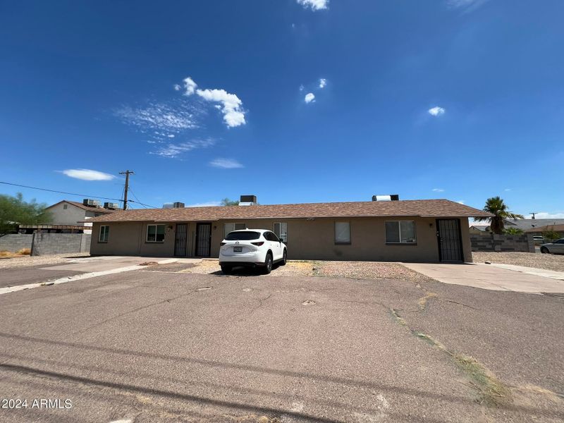 3645 S 18th St, Phoenix, AZ 85040