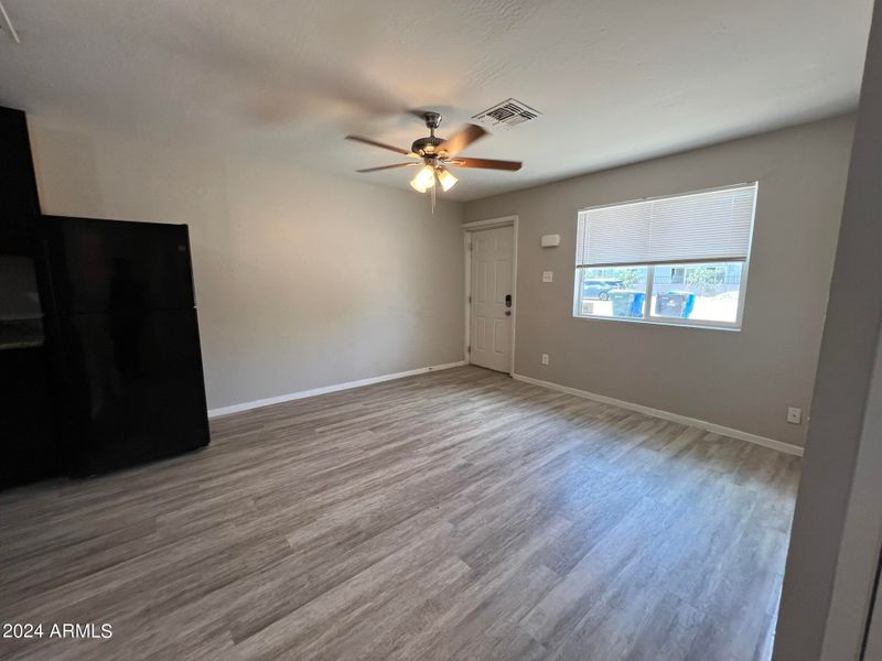 3645 S 18th St, Phoenix, AZ 85040