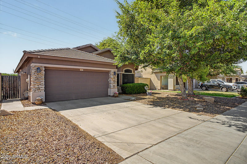 3645 S Joshua Tree Ln, Gilbert, AZ 85297