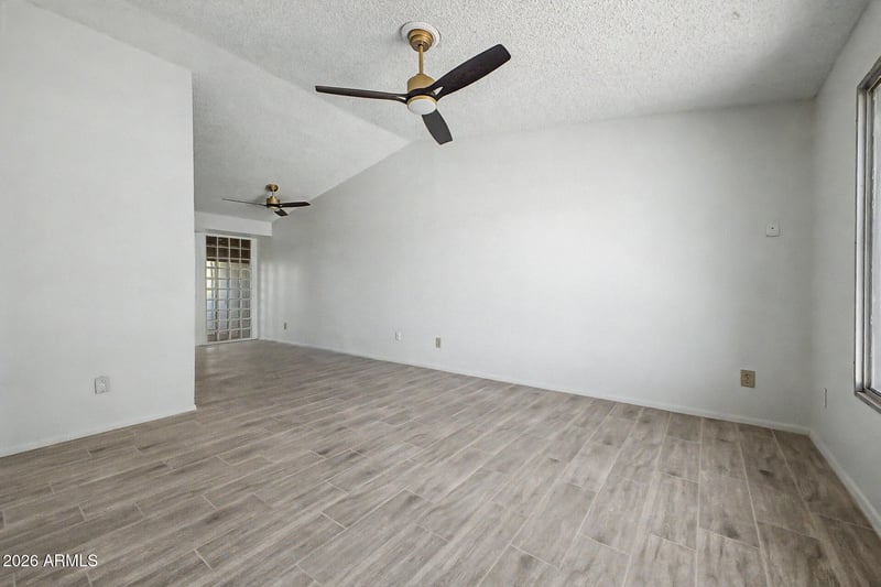 3646 N 67th Ave #106, Phoenix, AZ 85033