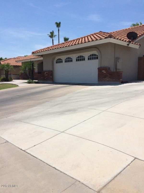 3647 E Dover St, Mesa, AZ 85205