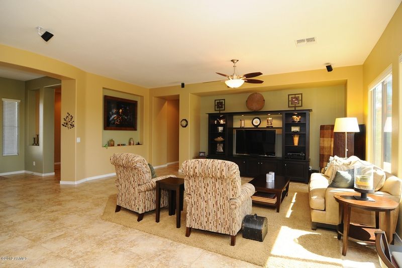 3647 W Links Dr, Phoenix, AZ 85086