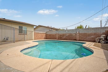 3647 W Rose Ln, Phoenix, AZ 85019