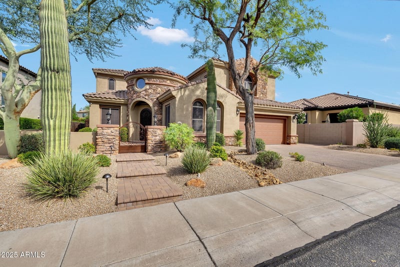 3648 Louise Dr, Phoenix, AZ 85050