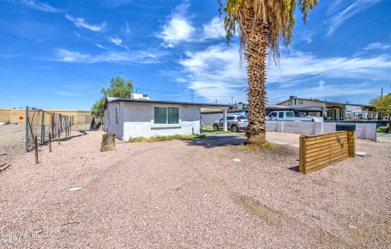 3648 Moreland St, Phoenix, AZ 85009