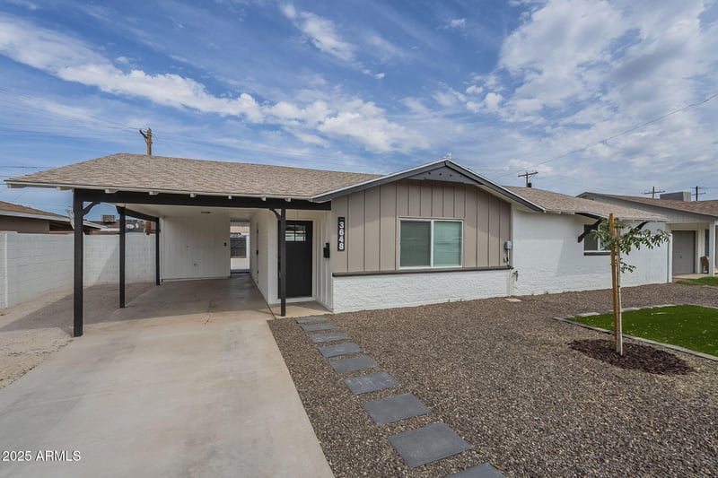 3648 Rose Ln, Phoenix, AZ 85019