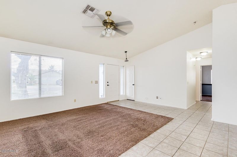 3648 W Firehawk Dr, Glendale, AZ 85308