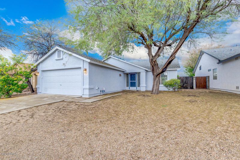 3648 W Firehawk Dr, Glendale, AZ 85308
