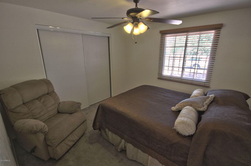 3649 E Presidio Rd, Phoenix, AZ 85032