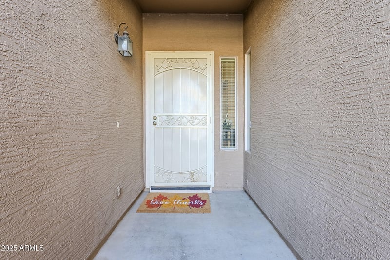 3649 Hazeltine Way, Chandler, AZ 85249
