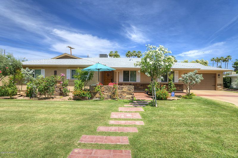 3649 N 52nd St, Phoenix, AZ 85018