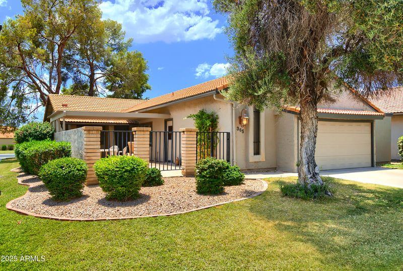 365 Leisure World --, Mesa, AZ 85206