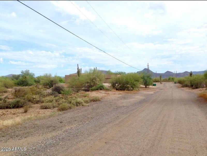 36502 26th St #4, Cave Creek, AZ 85331