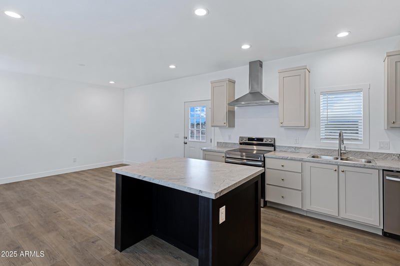 36512 Whitton Ave, Tonopah, AZ 85354