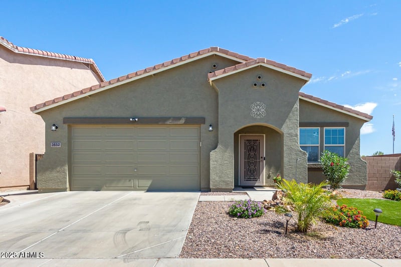 3652 Odessa Dr, San Tan Valley, AZ 85140