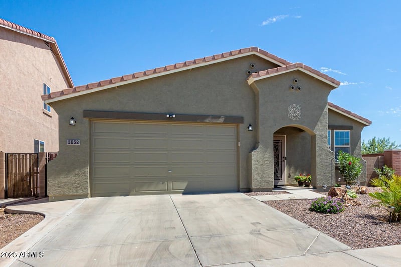 3652 Odessa Dr, San Tan Valley, AZ 85140