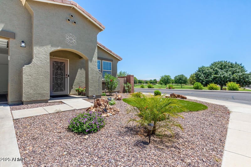 3652 Odessa Dr, San Tan Valley, AZ 85140