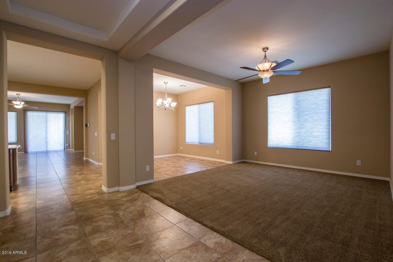 3653 E Robin Ln, Gilbert, AZ 85296