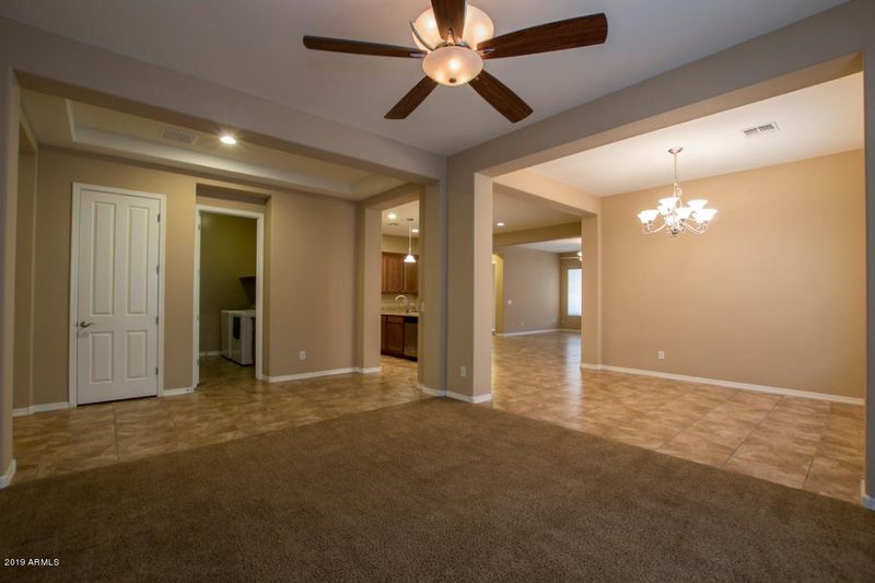 3653 E Robin Ln, Gilbert, AZ 85296