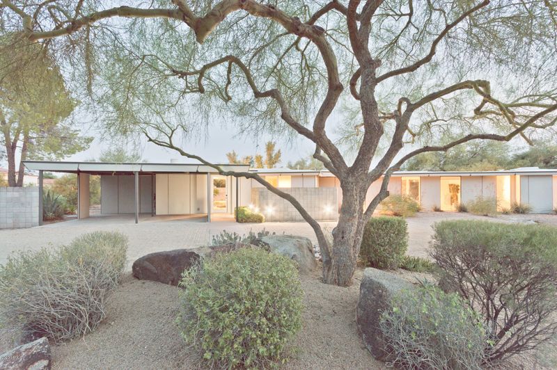 3653 E Stanford Dr, Paradise Valley, AZ 85253