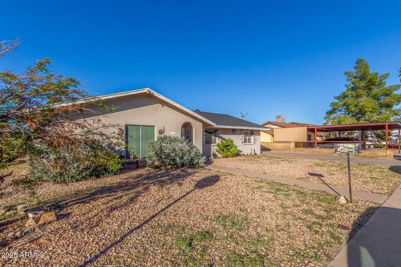 3654 Shangri La Rd, Phoenix, AZ 85029