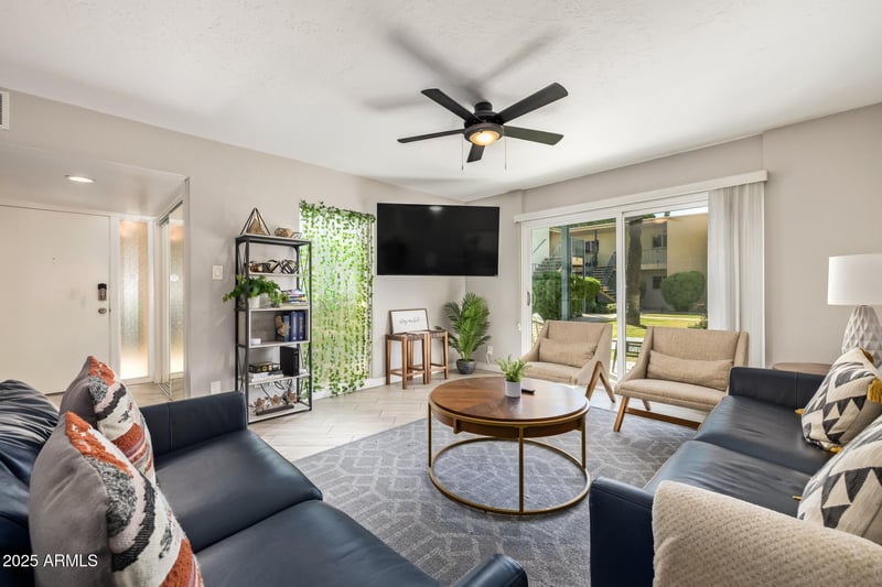 3655 5th Ave #108, Phoenix, AZ 85013