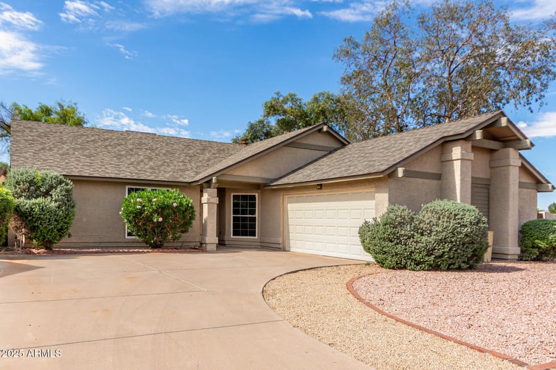 3655 Del Rio St, Chandler, AZ 85226