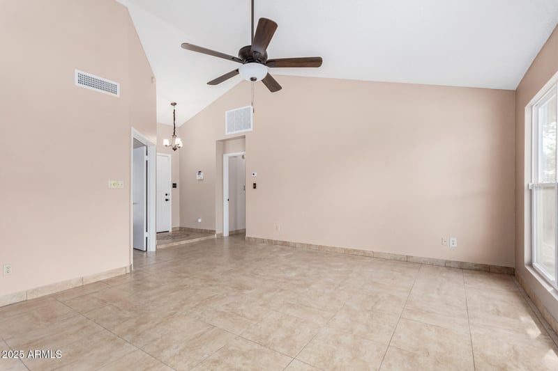 3655 Del Rio St, Chandler, AZ 85226