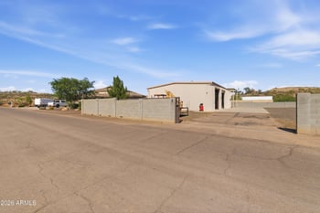 3655 Dynamite Blvd, Phoenix, AZ 85083
