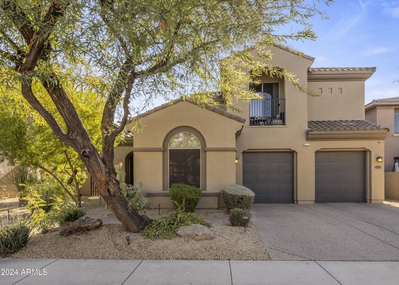 3655 E Louise Dr, Phoenix, AZ 85050