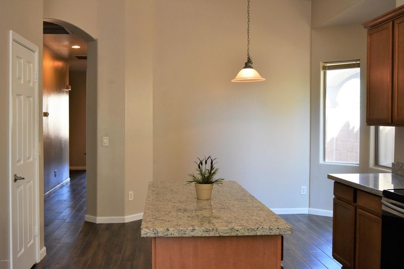 3655 S Danielson Way, Chandler, AZ 85286