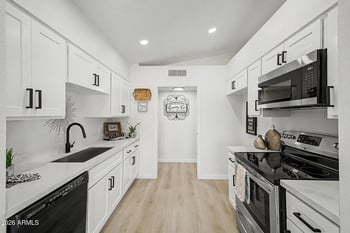 3660 Bluefield Ave, Glendale, AZ 85308